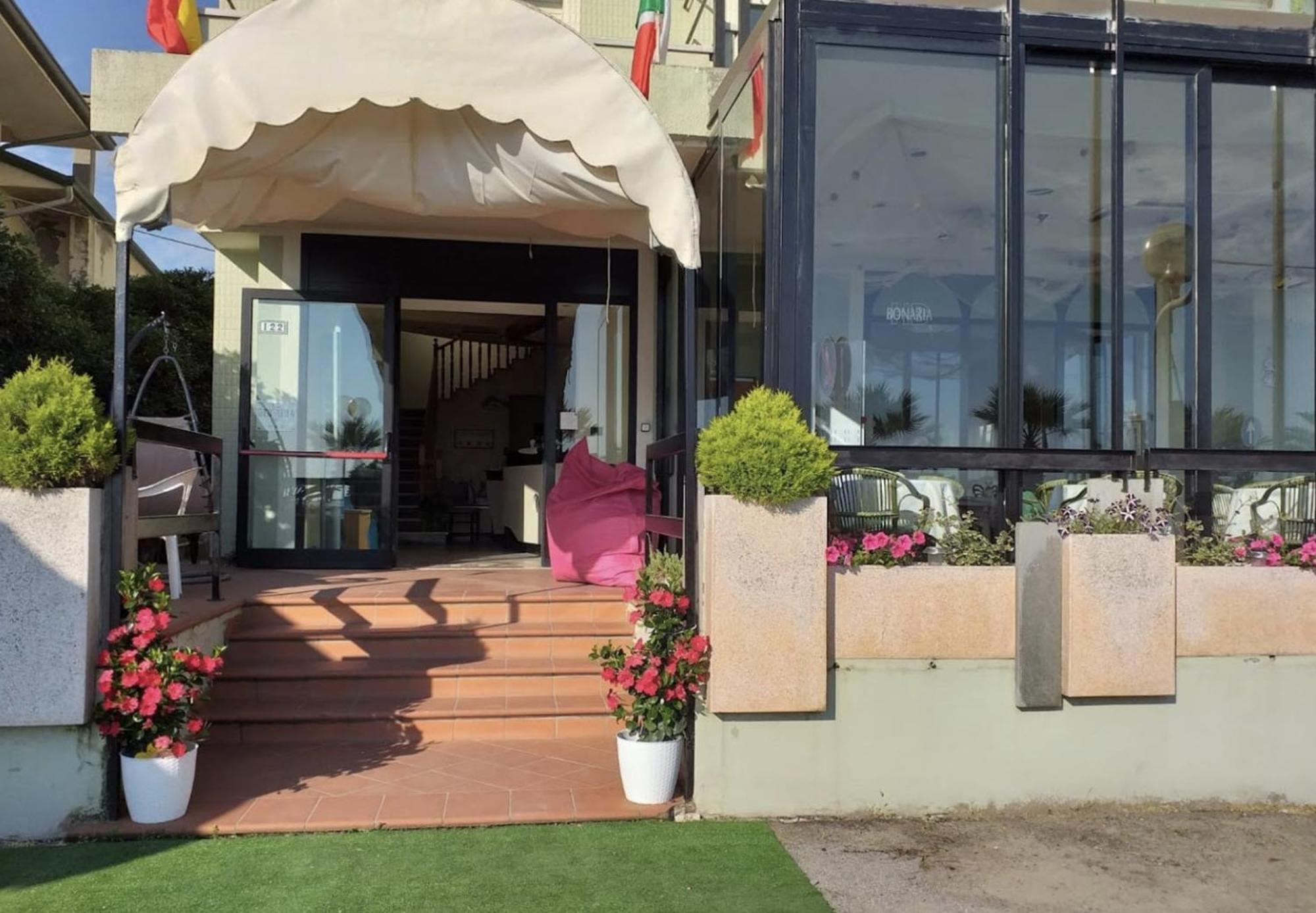 Hotel Bonaria 리미니 외부 사진